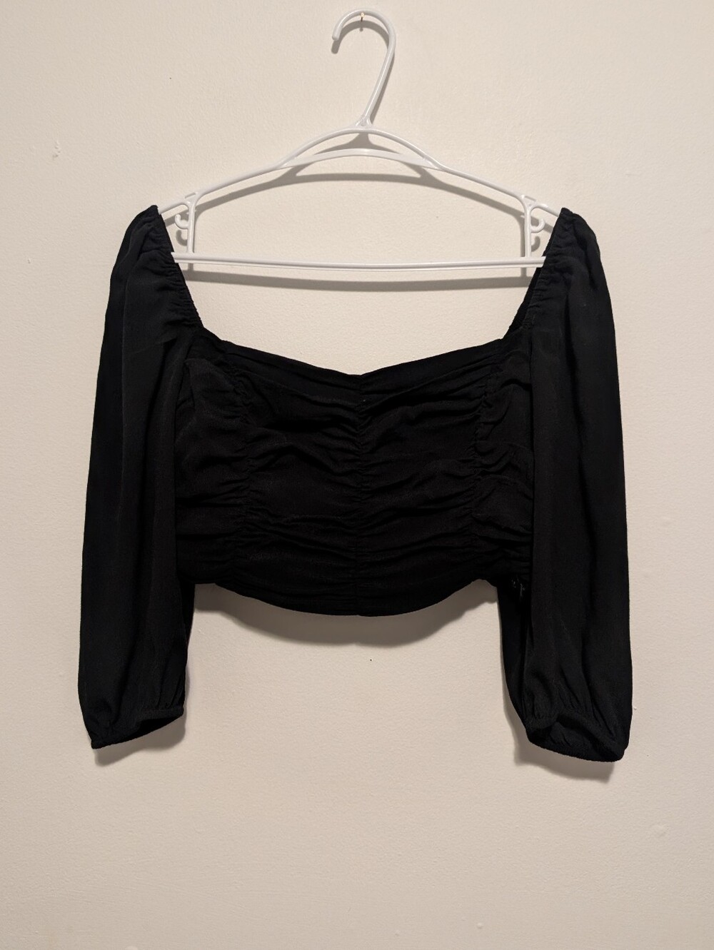 Aritzia Wilfred Black Milkmaid Ruched Sweetheart Puff Sleeve Crop Blouse Top M